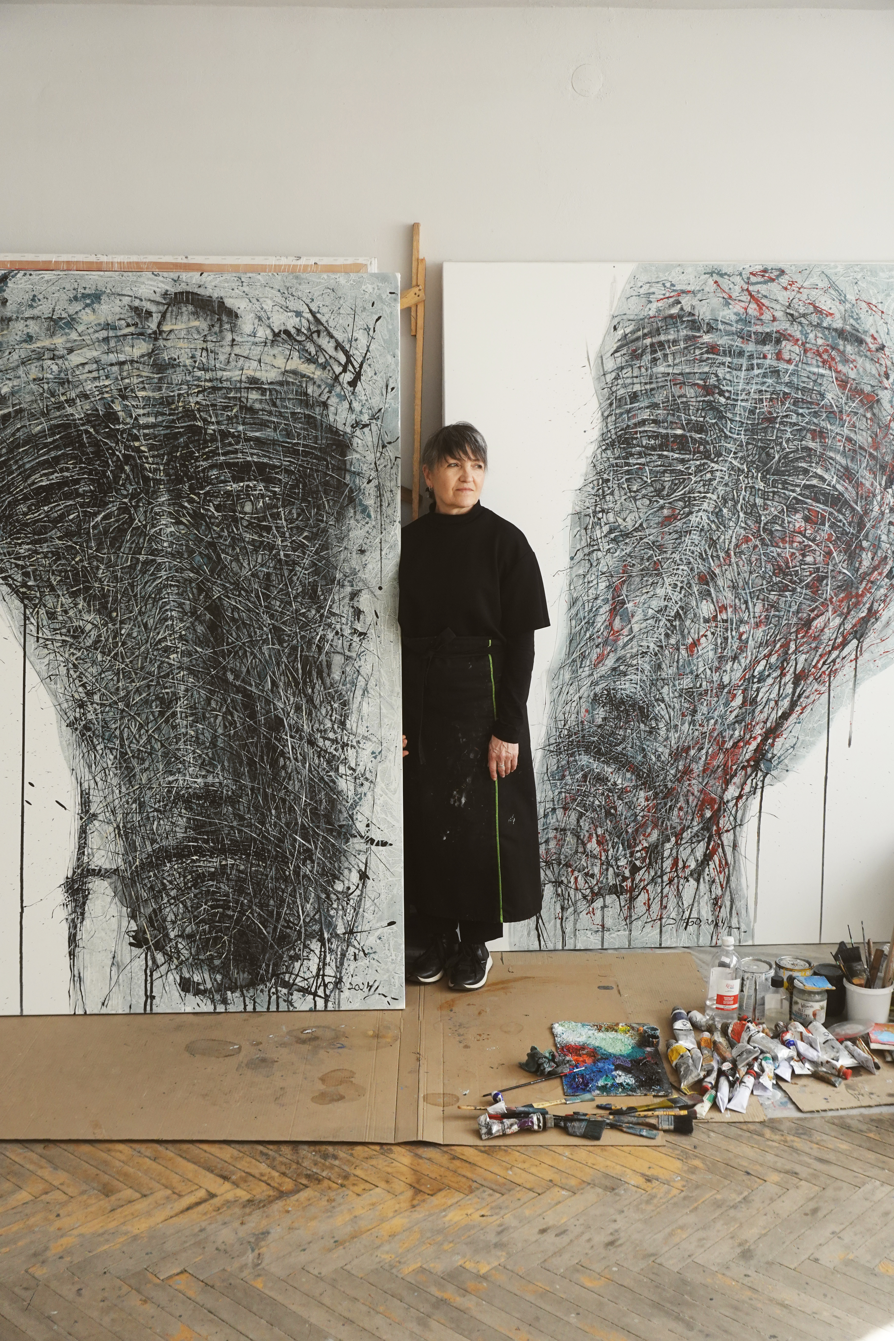 Portrait of Liudmyla Davydenko, who works in the artist style (Lviv, Ukraine) Photo 2 of 6.