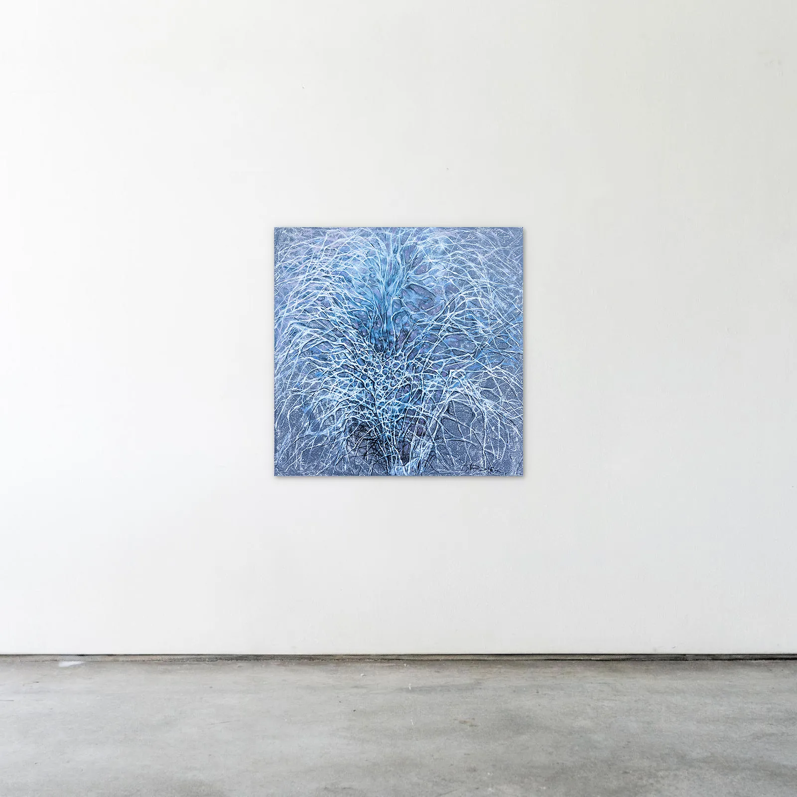 Image of Flower 2 by Liudmyla Davydenko, size: 70x70 см, made of oil/canvas, Painting medium, part of the Isolines series, priced at €800 Photo 2 of 2.