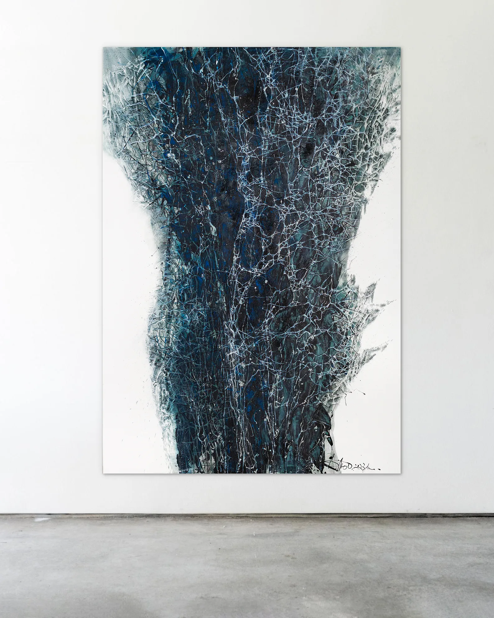 Image of Power 2 by Liudmyla Davydenko, size: 140x200, made of oil/canvas, Painting medium, part of the Isolines series, priced at €5000 Photo 2 of 2.