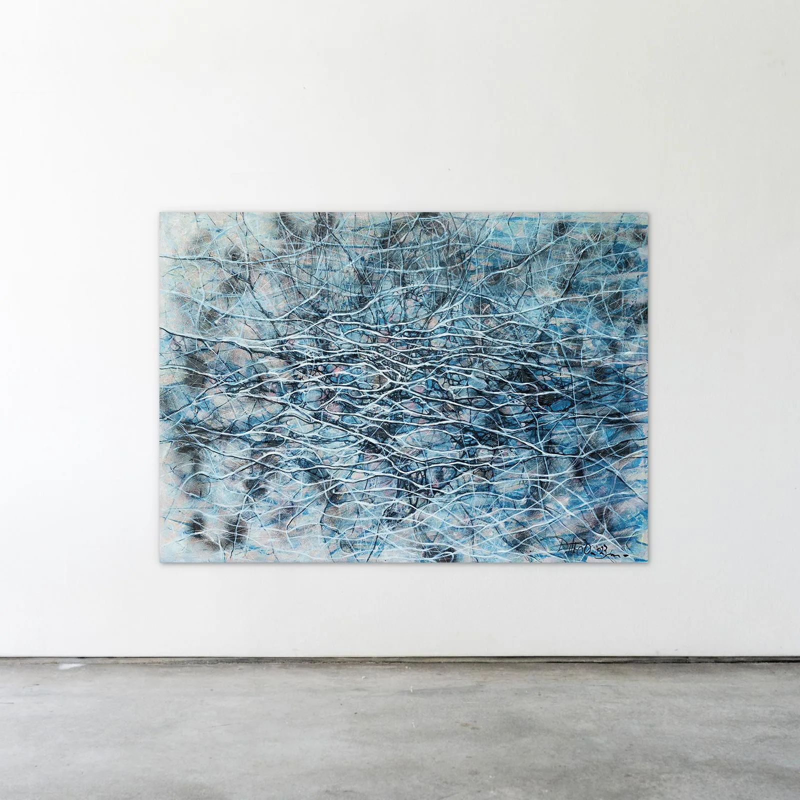 Image of Splash by Liudmyla Davydenko, size: 140х100, made of oil/canvas, Painting medium, part of the Isolines series, priced at €2500 Photo 2 of 2.