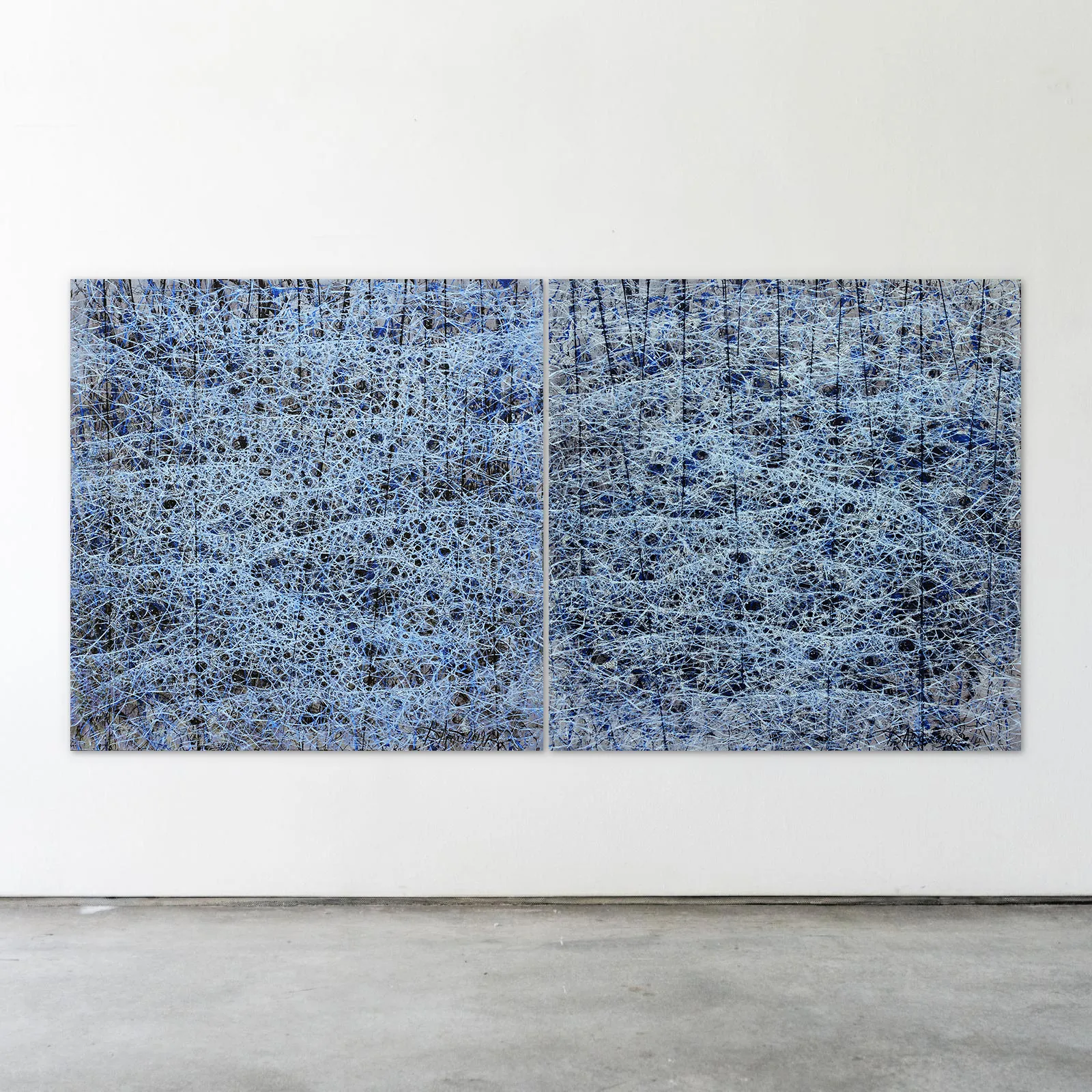 Image of Waves 2 by Liudmyla Davydenko, size: 140х140, made of oil/canvas, Painting medium, part of the Rhizome series, priced at €3000 Photo 3 of 3.