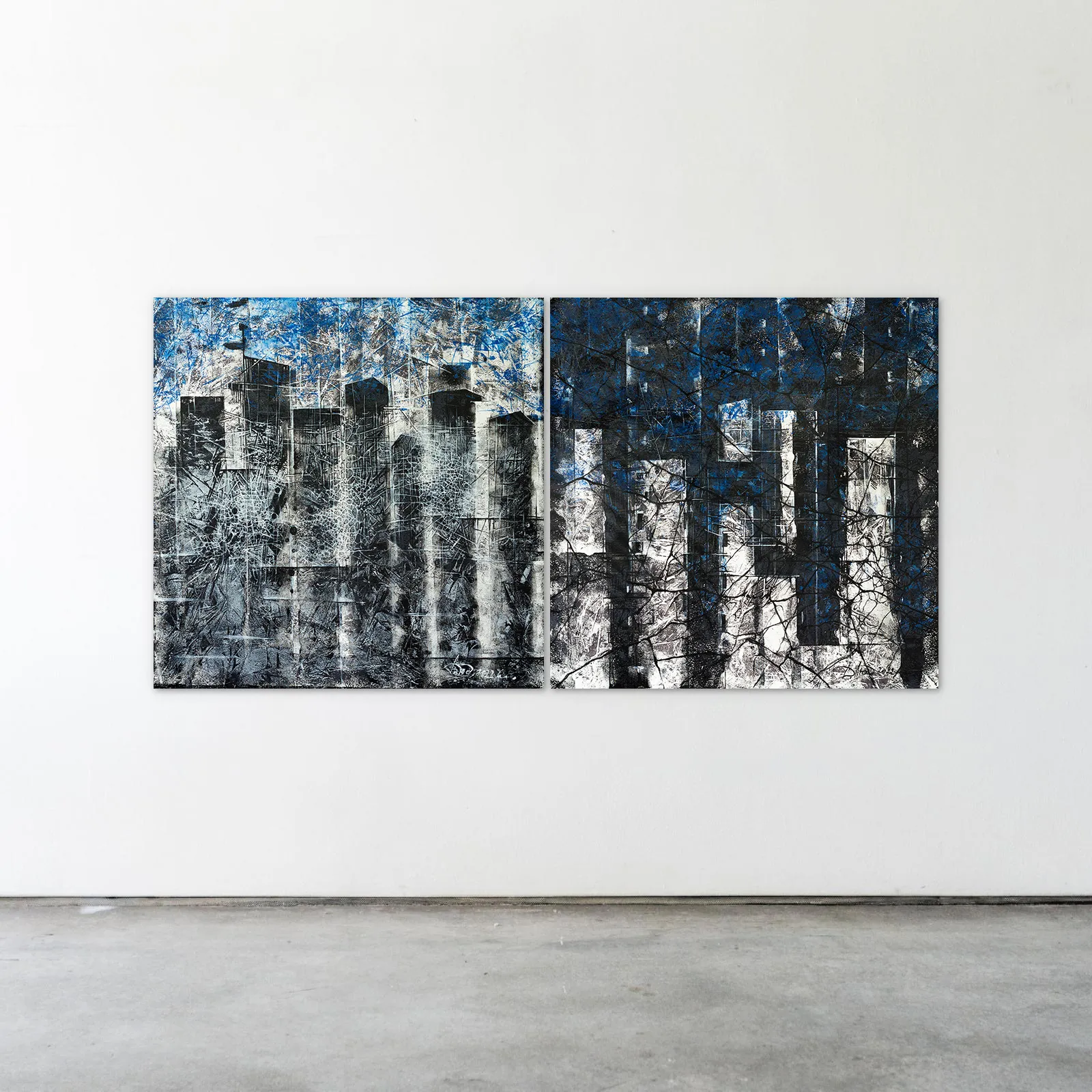 Image of Non-return 2 by Liudmyla Davydenko, size: 100x100, made of oil/canvas, Painting medium, part of the Synergetics series, priced at €1500 Photo 3 of 3.