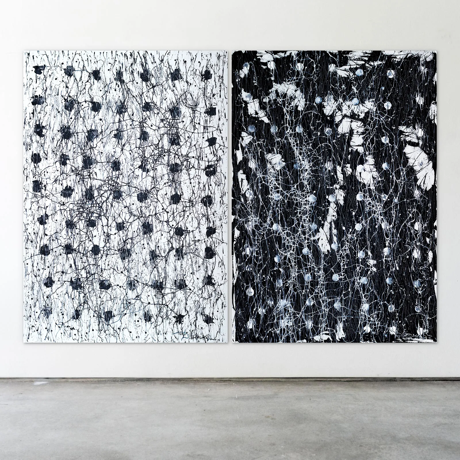 Зображення "Протилежне 1" від Людмила Давиденко, розмір: 140х200, матеріали: олія / полотно, медіум: Живопис, серія: Сінергетика, ціна: €4500 Фото 3 з 3.